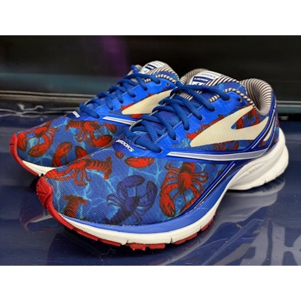 Brooks Launch 4 Boston 2017 Lobster 1202341B414 Womens sneakers size 8